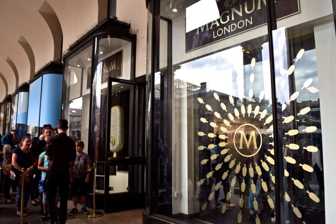 Wanderlust Chloe Magnum Pleasure Store London 17