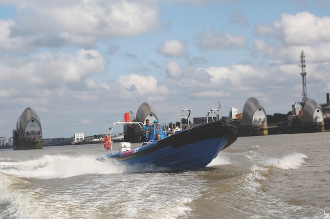 Bond Speedboat London