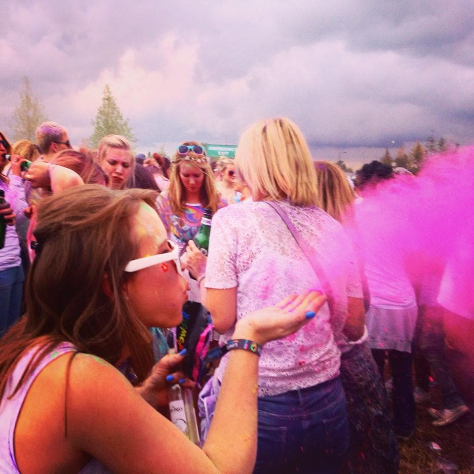 Enjoying Holi Festival in London 2014