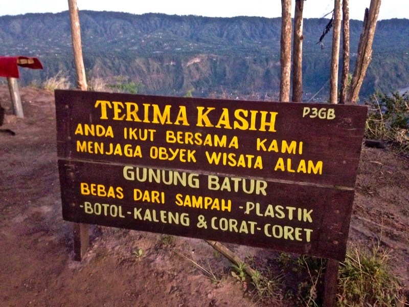 The sign at the top of Mount Batur