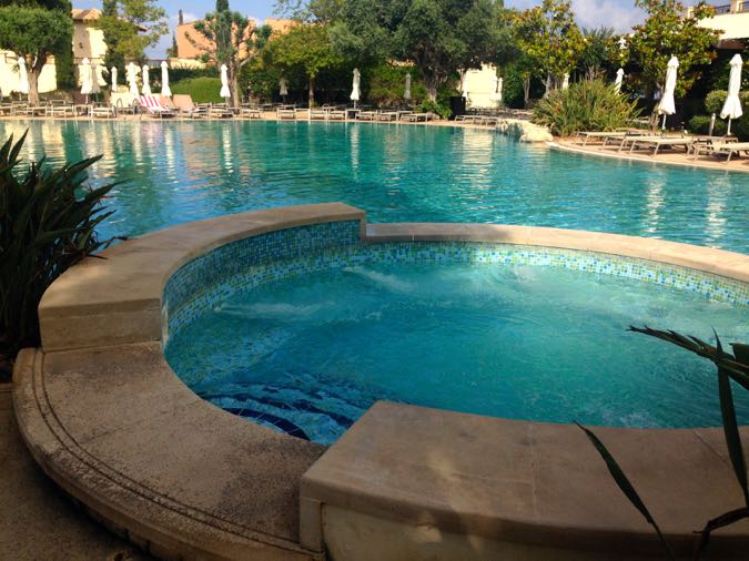 The swimming pool at this lovely Sensatori Cyprus Hotel