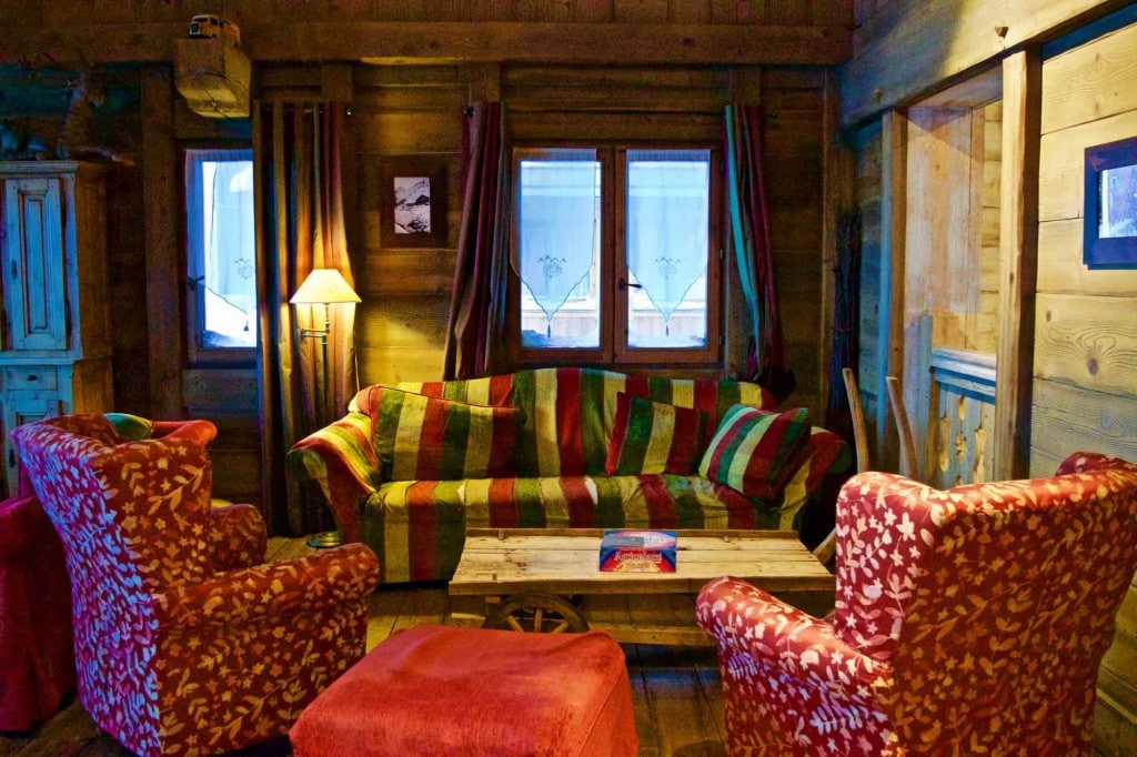 Lounge area at Hotel L'Ecrin Du Val Claret