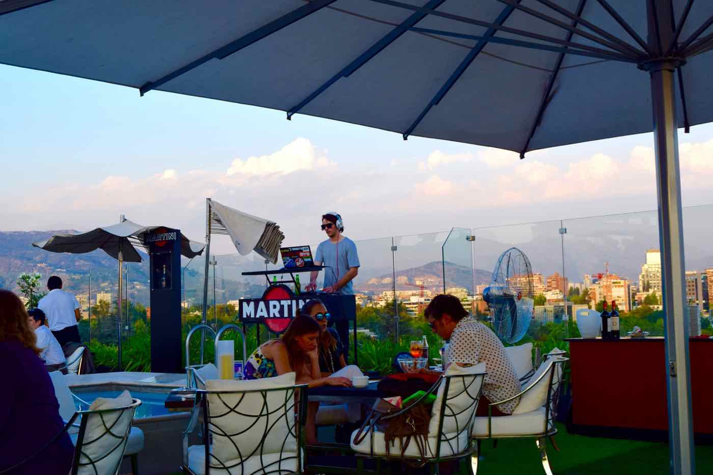 Noi Vitacura Rooftop Bar