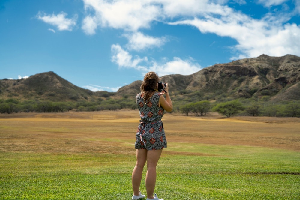 Standing in the crater at Diamond Head, Hawaii (Photo: Travelspective)