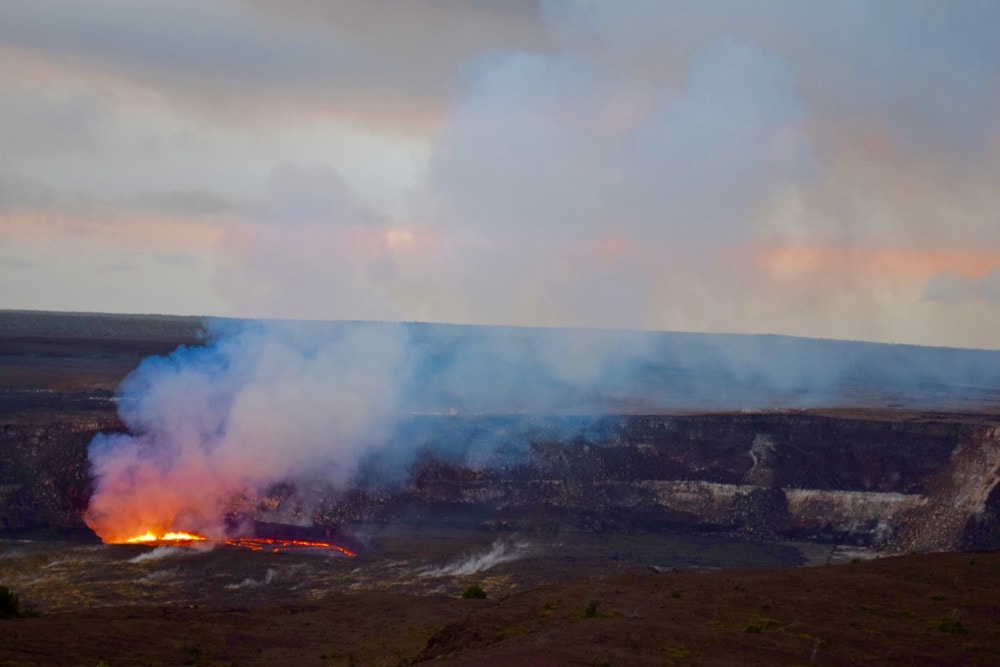 Kilauea Volcano errupting, Hawaii