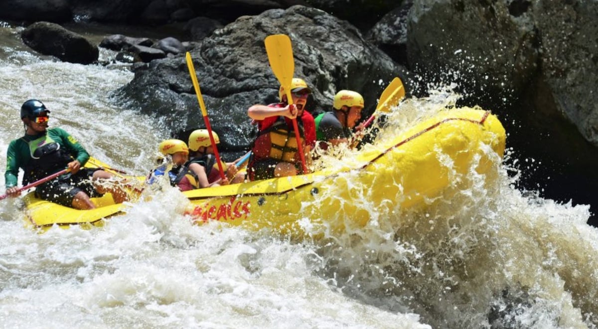 White Water Rafting Rio Pacuare