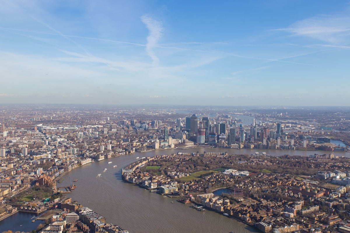 Incredible views of London from helicopter tour of London