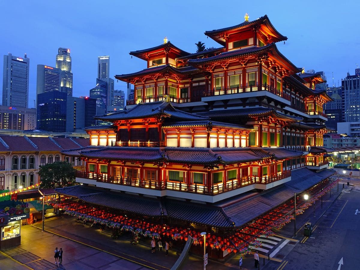 Buddha Tooth Relic Temple, Chinatown, Singapore