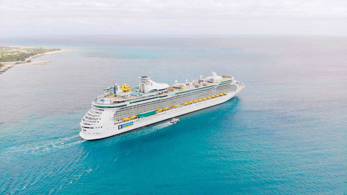 Independence of the Seas leaving the Bahamas for her home in Southampton (Photo: Royal Caribbean)