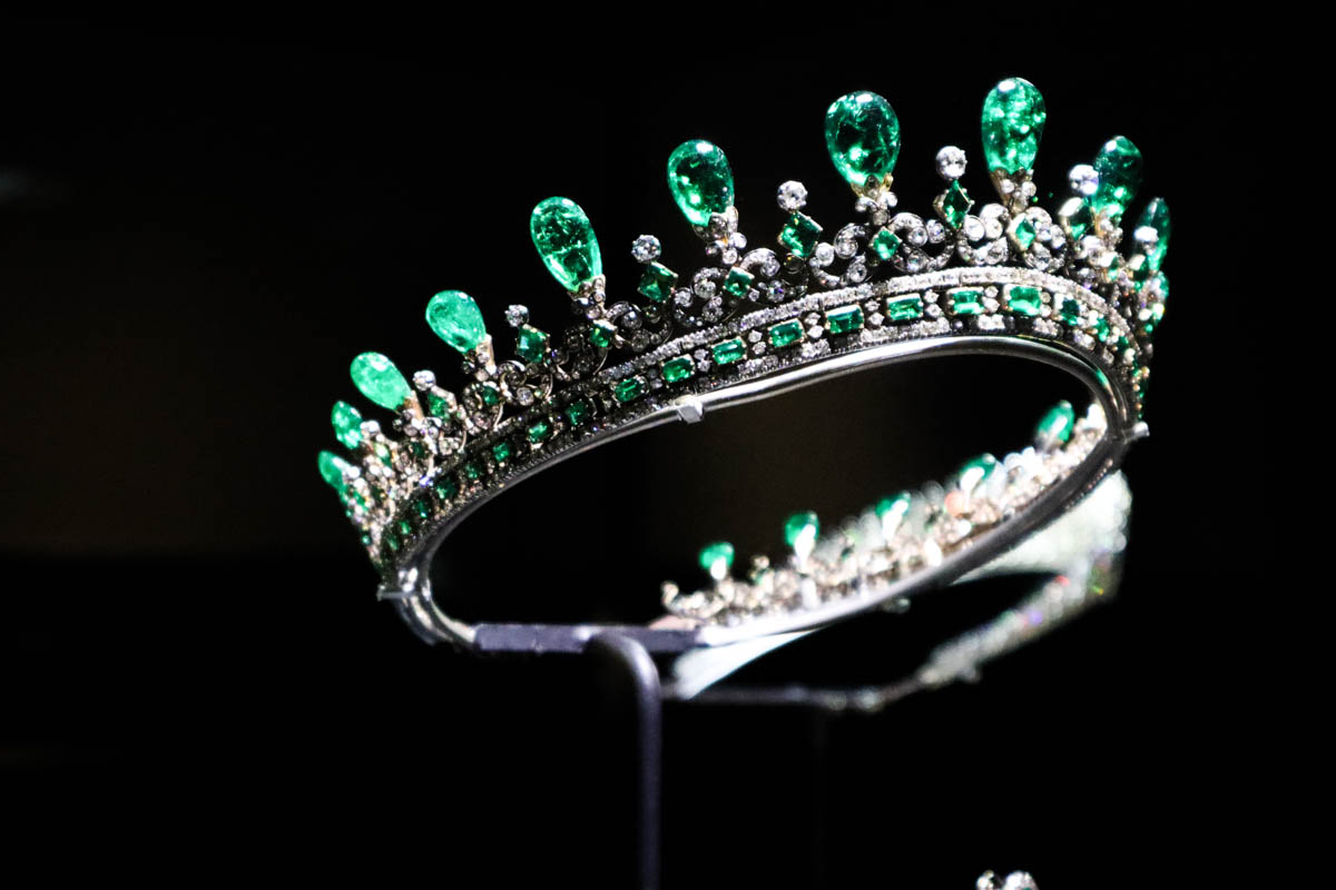 Queen Victoria's tiara, Kensington Palace, London