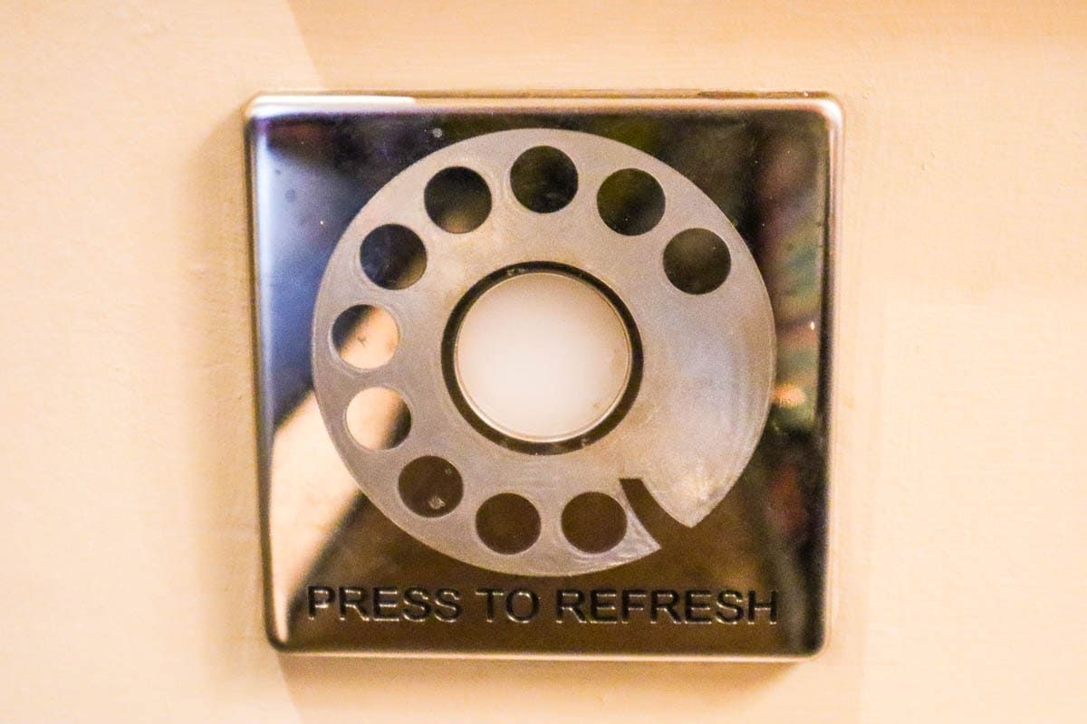 Press to refresh at The Arch London