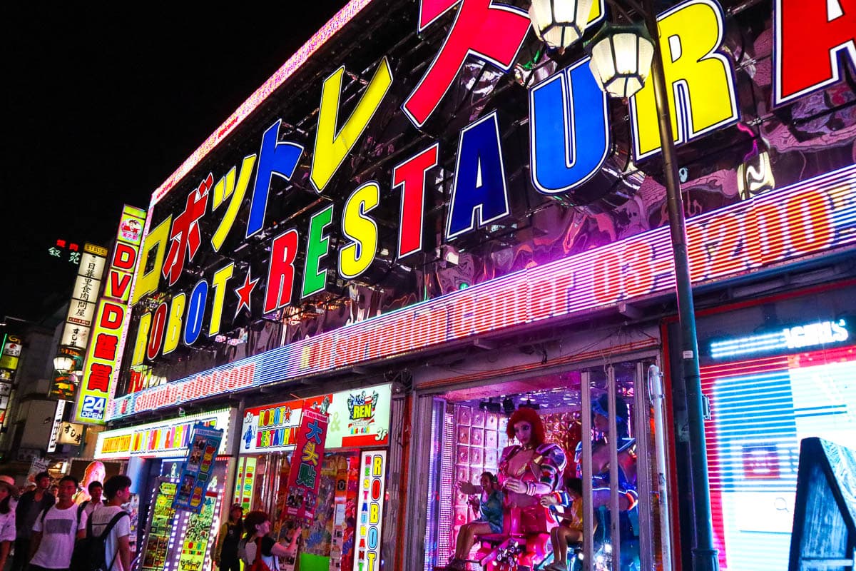 Robot Restaurant, Tokyo, Japan