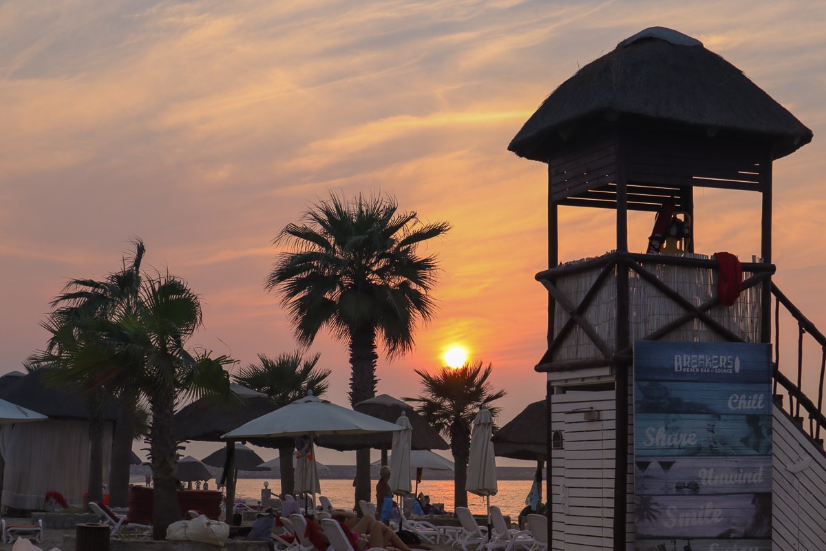 Breakers Bar on the beach at The Cove Rotana Resort