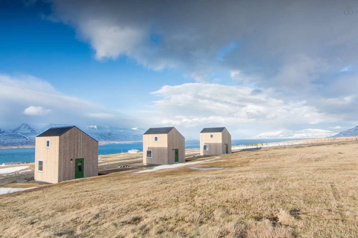 Sunnuhlío beach houses, Iceland