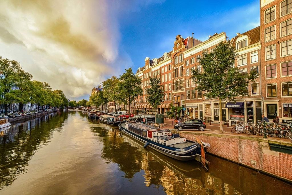 Beautiful canals and architecture in Amsterdam