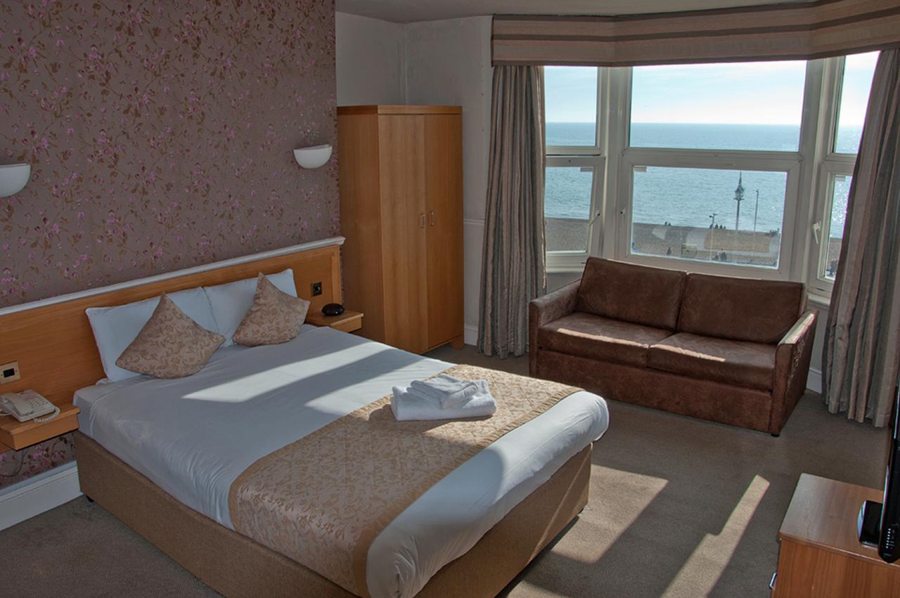 The Brighton Hotel Bedroom