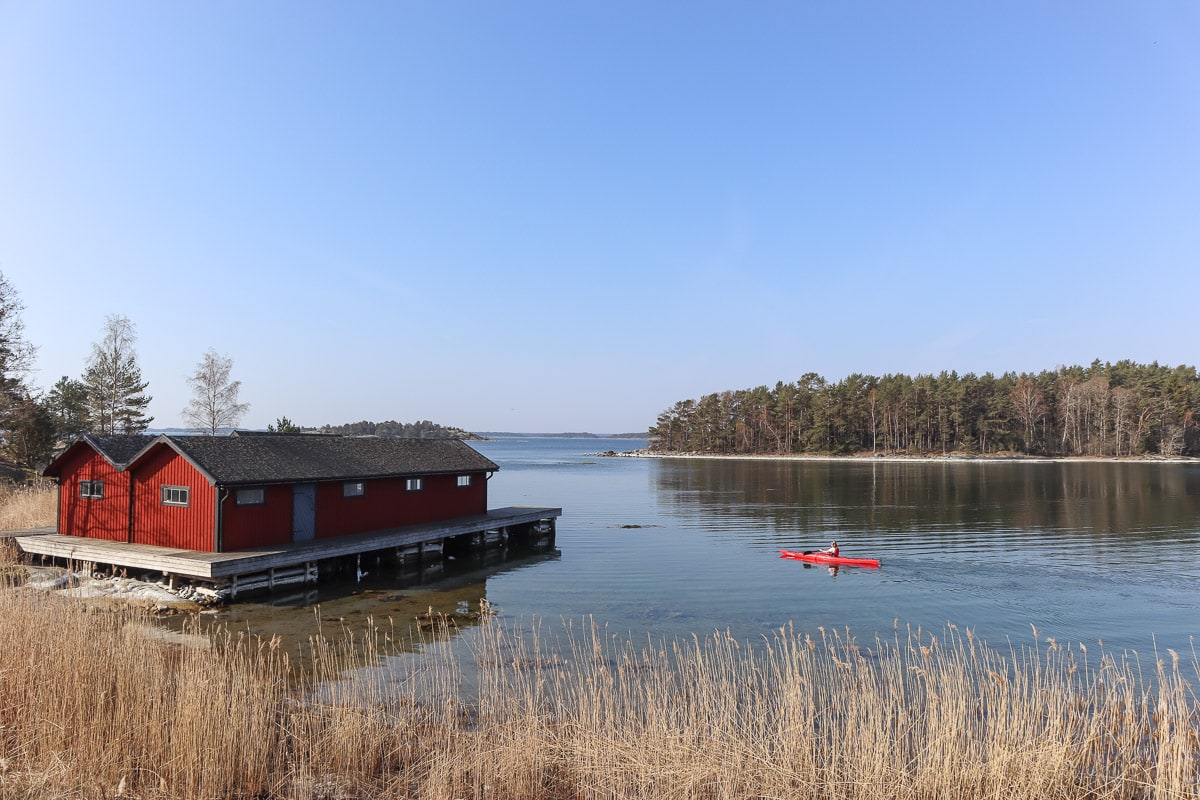 Kayaking in Sörmland's archipelago