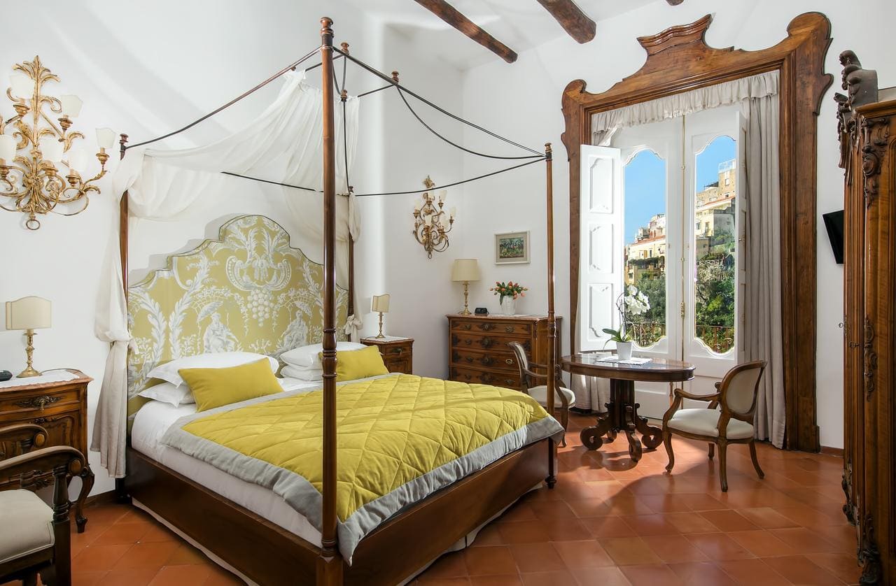 Bedroom at Hotel Palazzo Murat, Positano