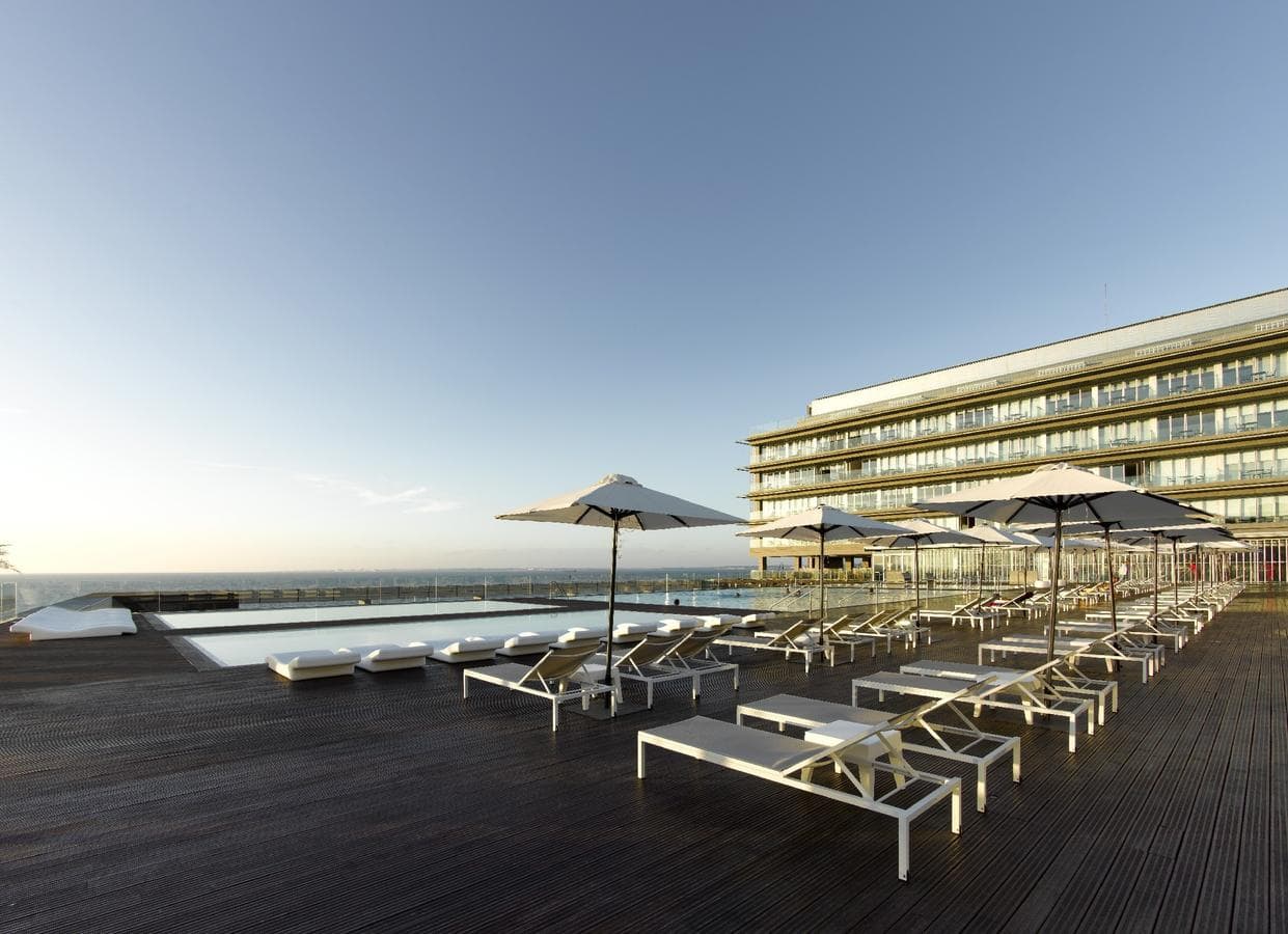 Rooftop pool at Parador de Cadiz