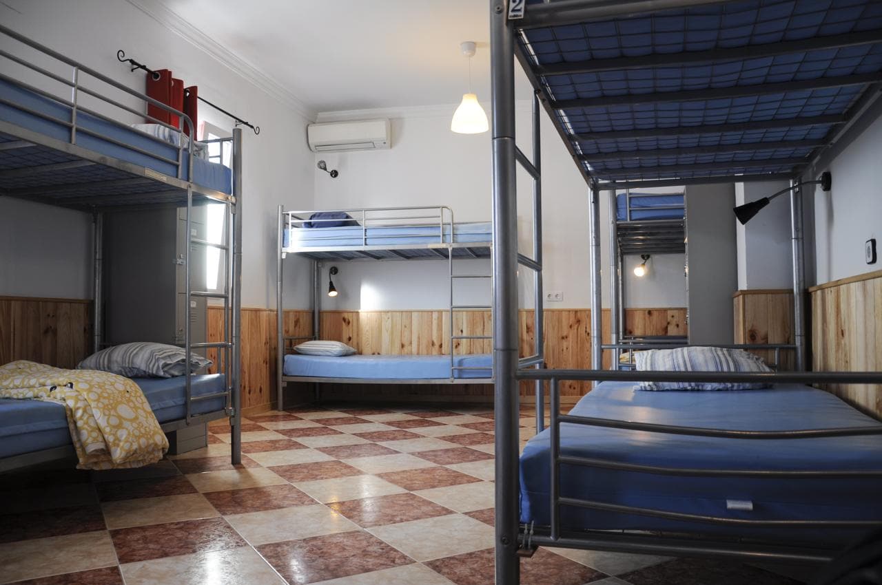 Triana Backpackers., Seville Hostel