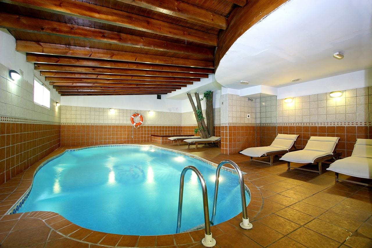 Pool at Casual de las Artes Valencia