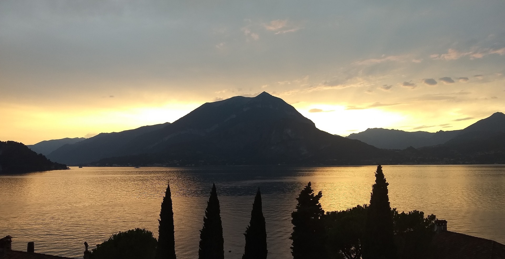 Lake Como sunset