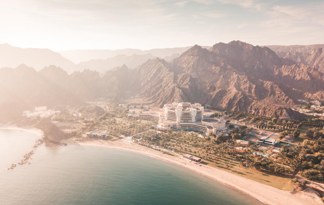 Epic location of the Al Bustan Palace, Muscat