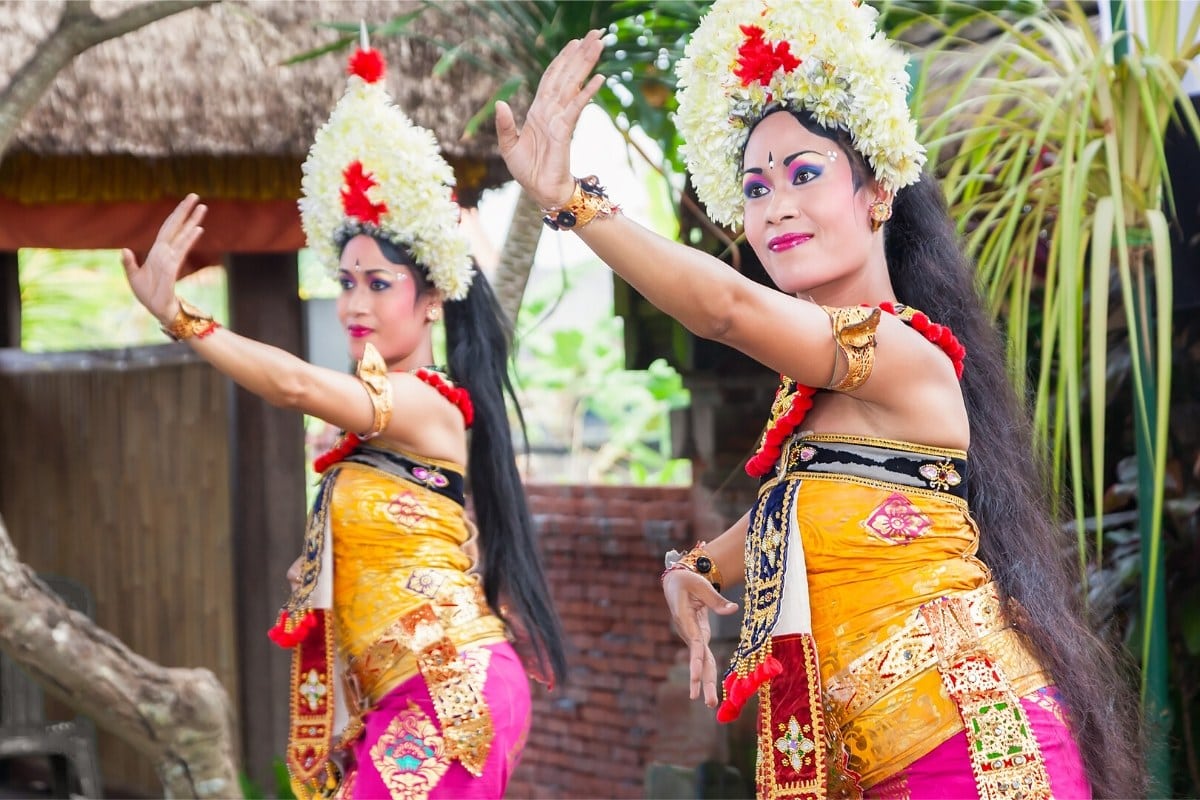 Balinese clothing