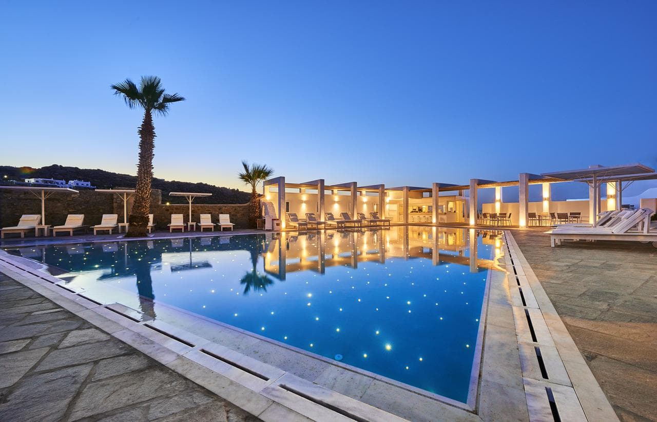 Best Honeymoon Hotels In Mykonos
