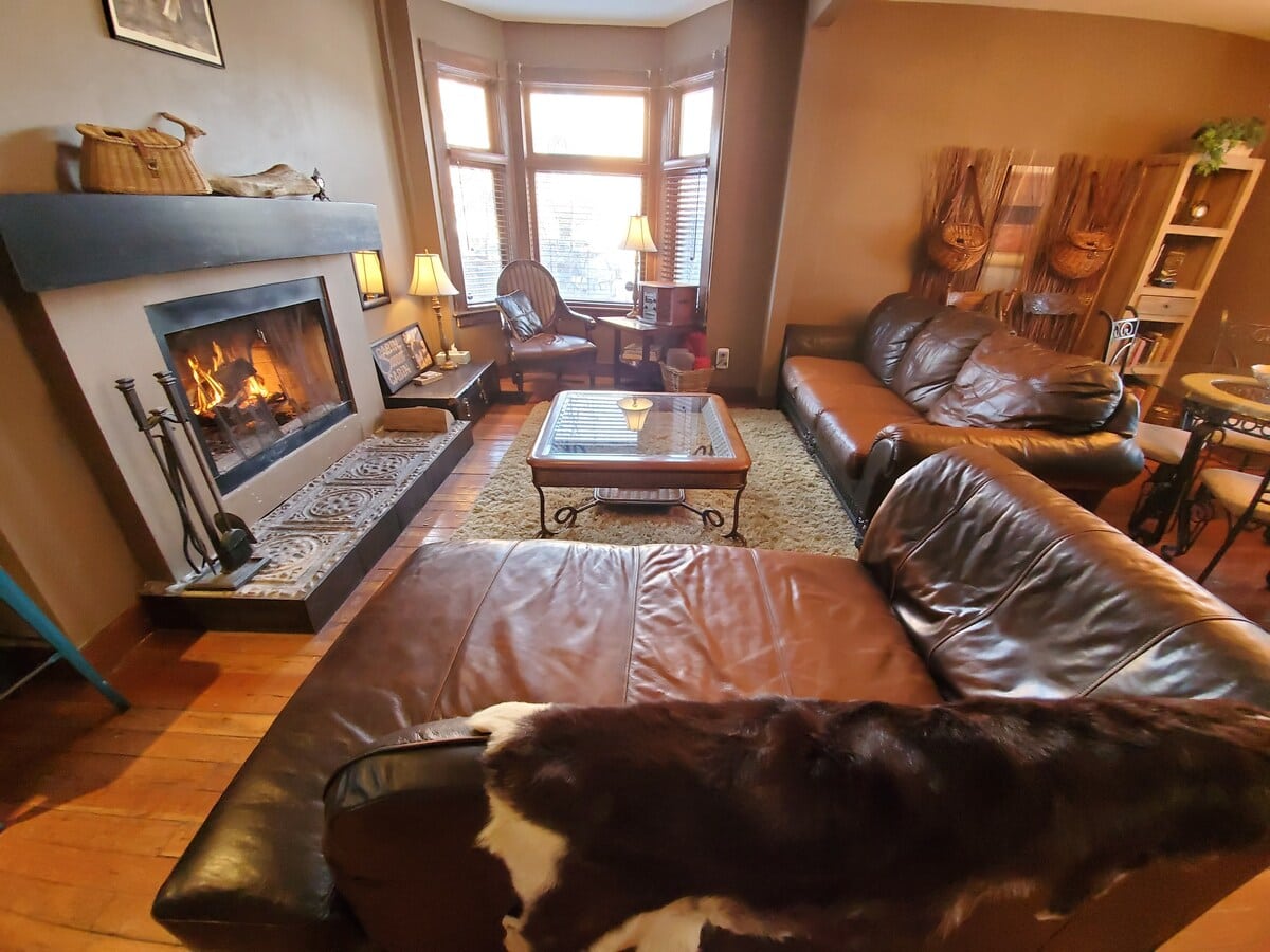 Calgary Riverside Airbnb