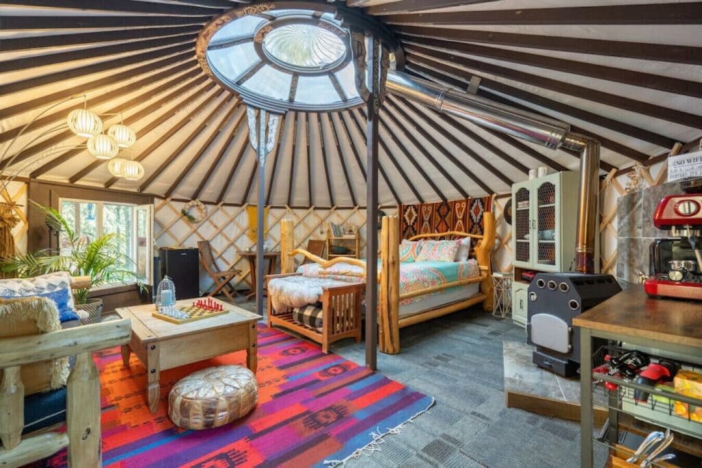 shanti yurt