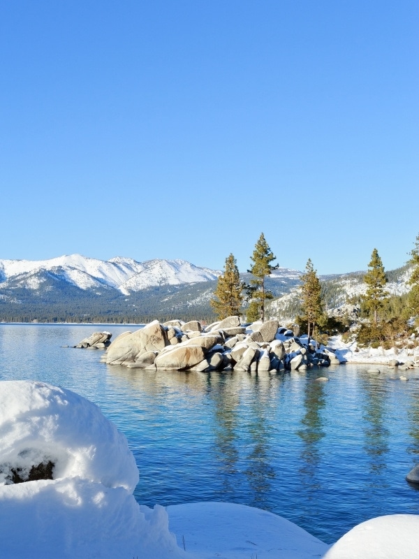 Stunning icy scenes in Lake Tahoe in winter