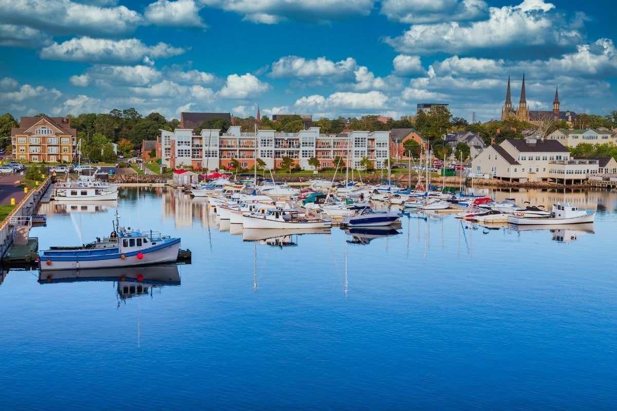 best time to visit prince edward island canada