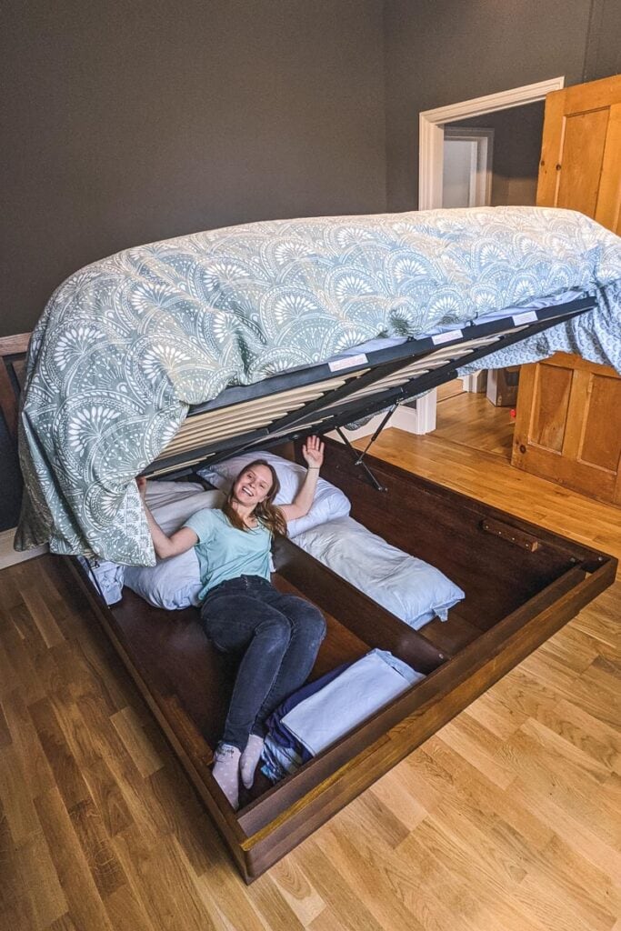 So much storage in an ottoman bed