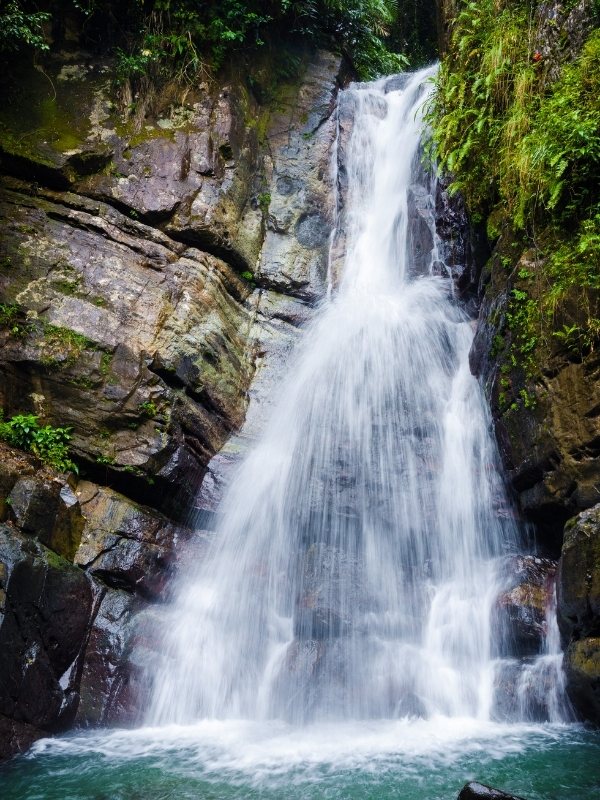 la mina waterfall el yunque national forest