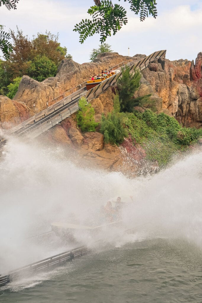 Tutuki Splash at PortAventura World