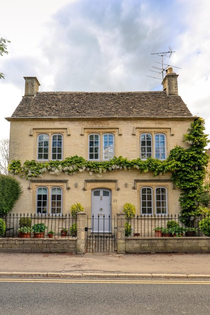 A pretty house in Tetbury