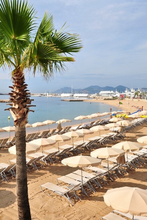 There are beaches along La Croisette in Cannes