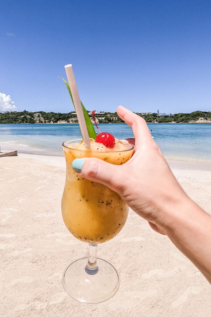 Cocktail on the beach at Hammock Cove