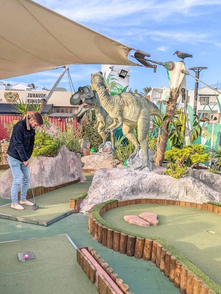 Jurassic Kingdom crazy golf, Puerto del Carmen