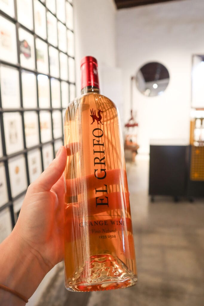 El Grifo's orange natural wine
