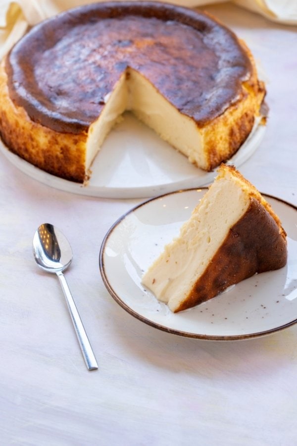 San Sebastian cheesecake