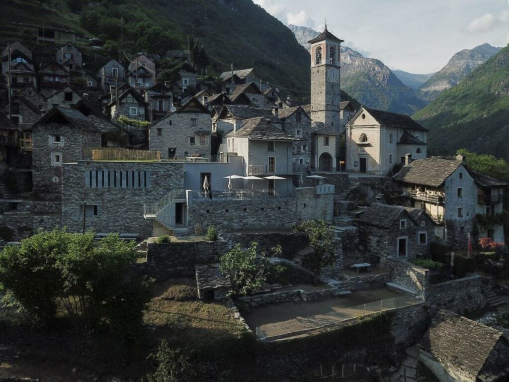 Corippo Albergo Diffuso