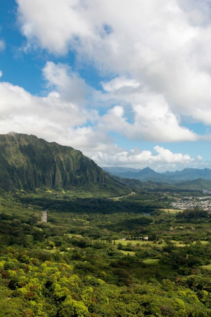 Nuuanu Pali Lookout