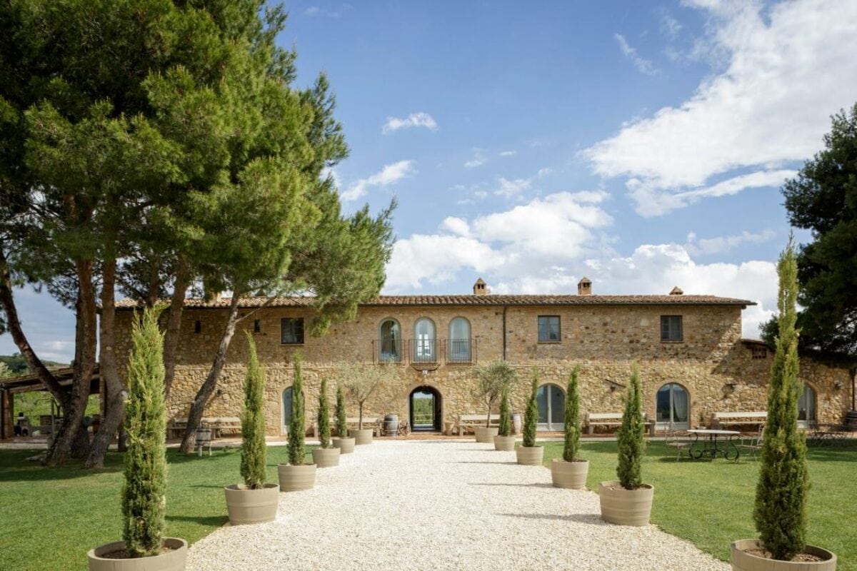 REVIEWED 13 Best Vineyard Hotels in Tuscany, Italy 2024 Guide