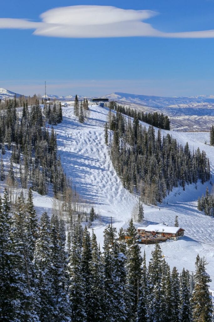 Aspen skiing