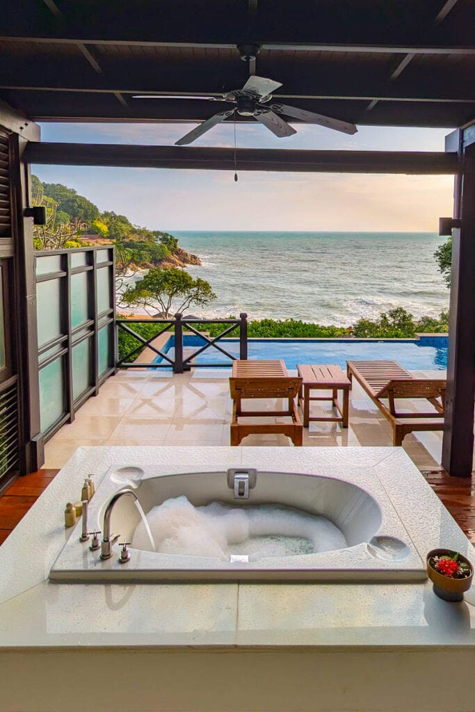 Outdoor bathtub at Garrya Tongsai Bay Samui