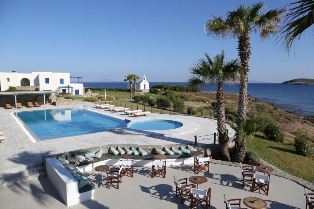 Poseidon of Paros Hotel & Spa