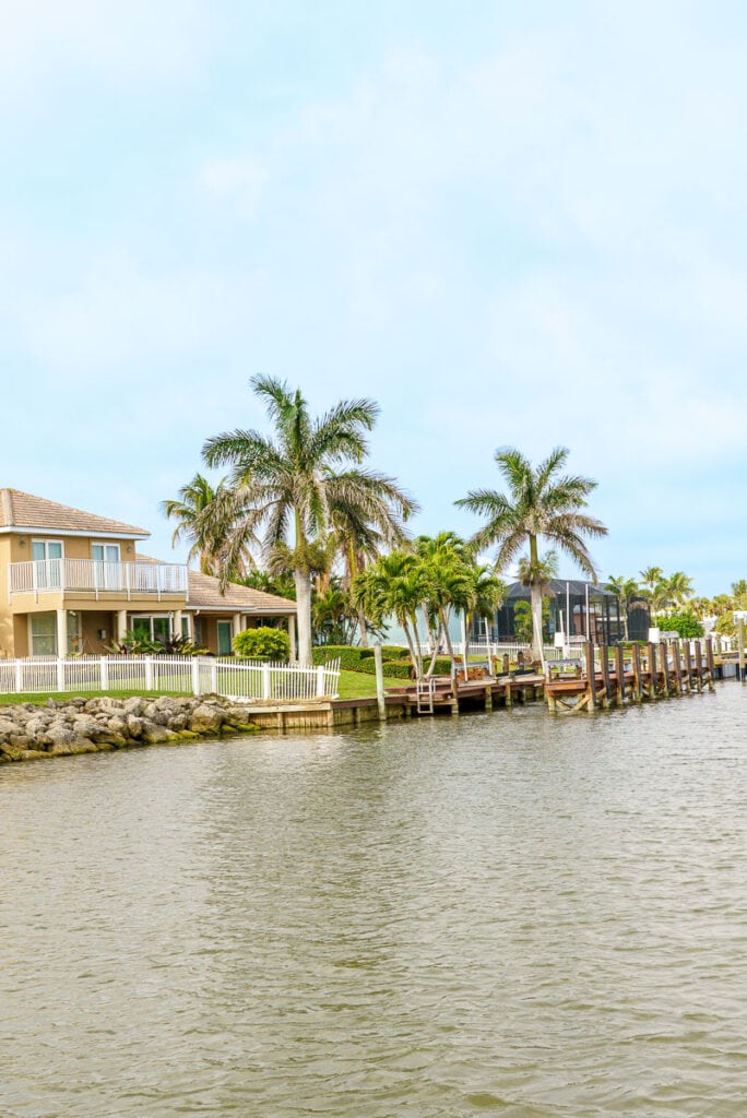 Riverside houses on the Indian River Lagoon