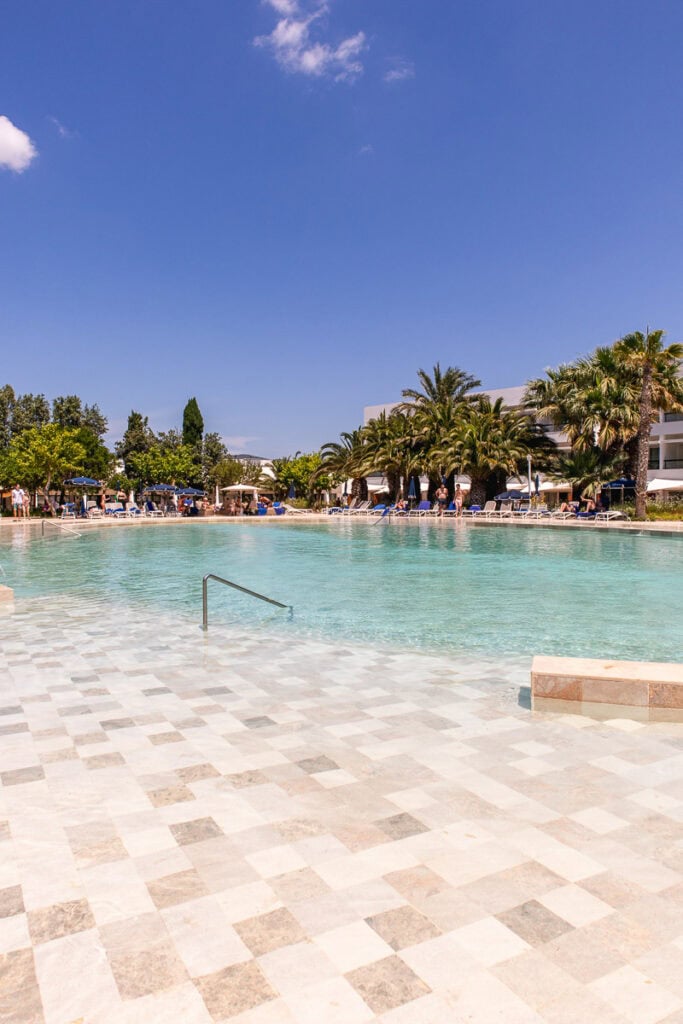 Grand Palladium Ibiza pool